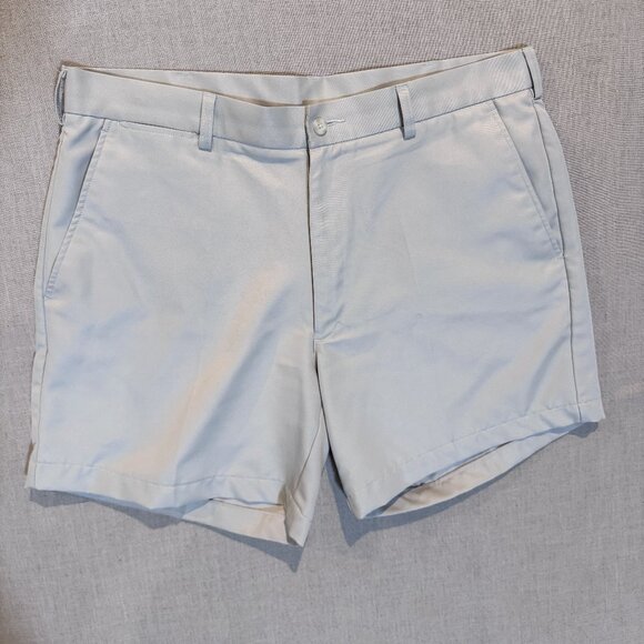 PGA Tour Men’s Golf Shorts Beige Flat Front Size 36W Performance - Picture 1 of 6